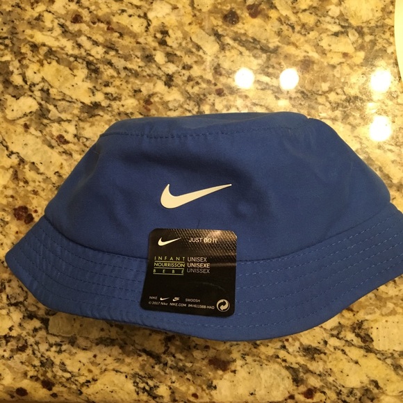infant nike bucket hat